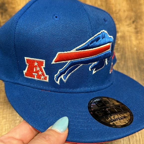 New Era 9Fifty Buffalo Bills Blue & Red SnapBack Hat - Picture 8 of 10